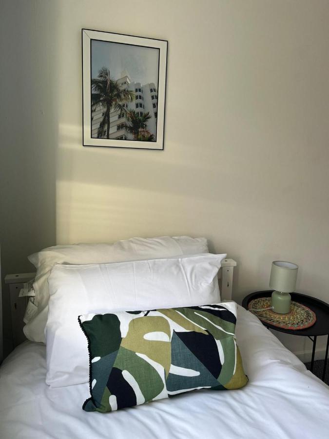 2 Bed Central Cardiff Apartment - Sleeps Five! Exterior foto