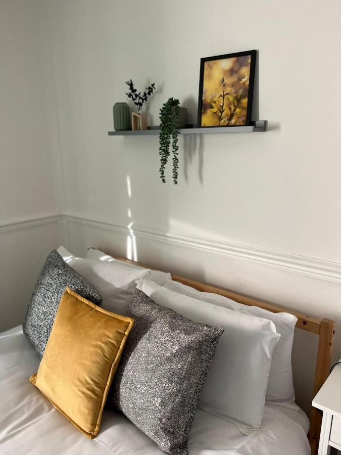 2 Bed Central Cardiff Apartment - Sleeps Five! Exterior foto